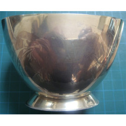 bowl with cover_454