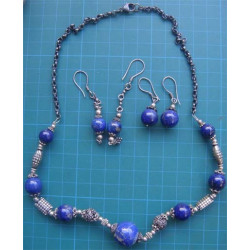 Lapis Taşlı 2 adet Gümüş Küpe ve Kolye_131
